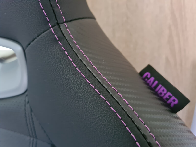 chair unibody Caliber 4d mold-foam Cooler CM X1 Gaming Master.jpg